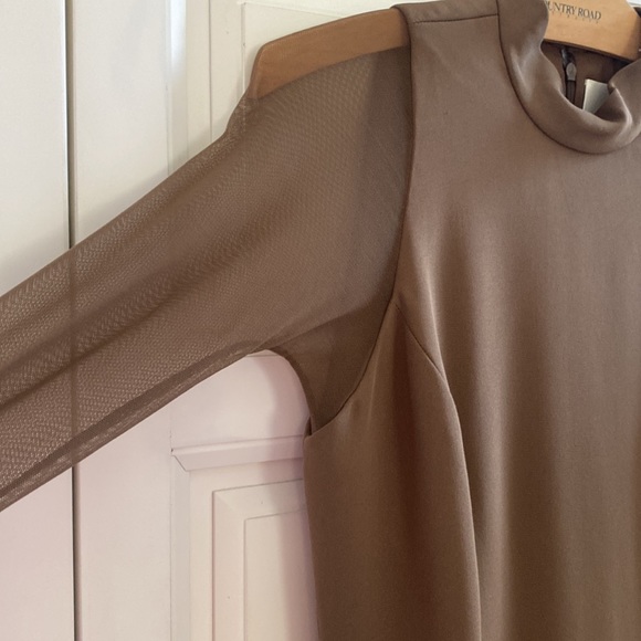 Fine Vintage Vera Wang 100% Silk Dress 6 - Picture 8 of 16